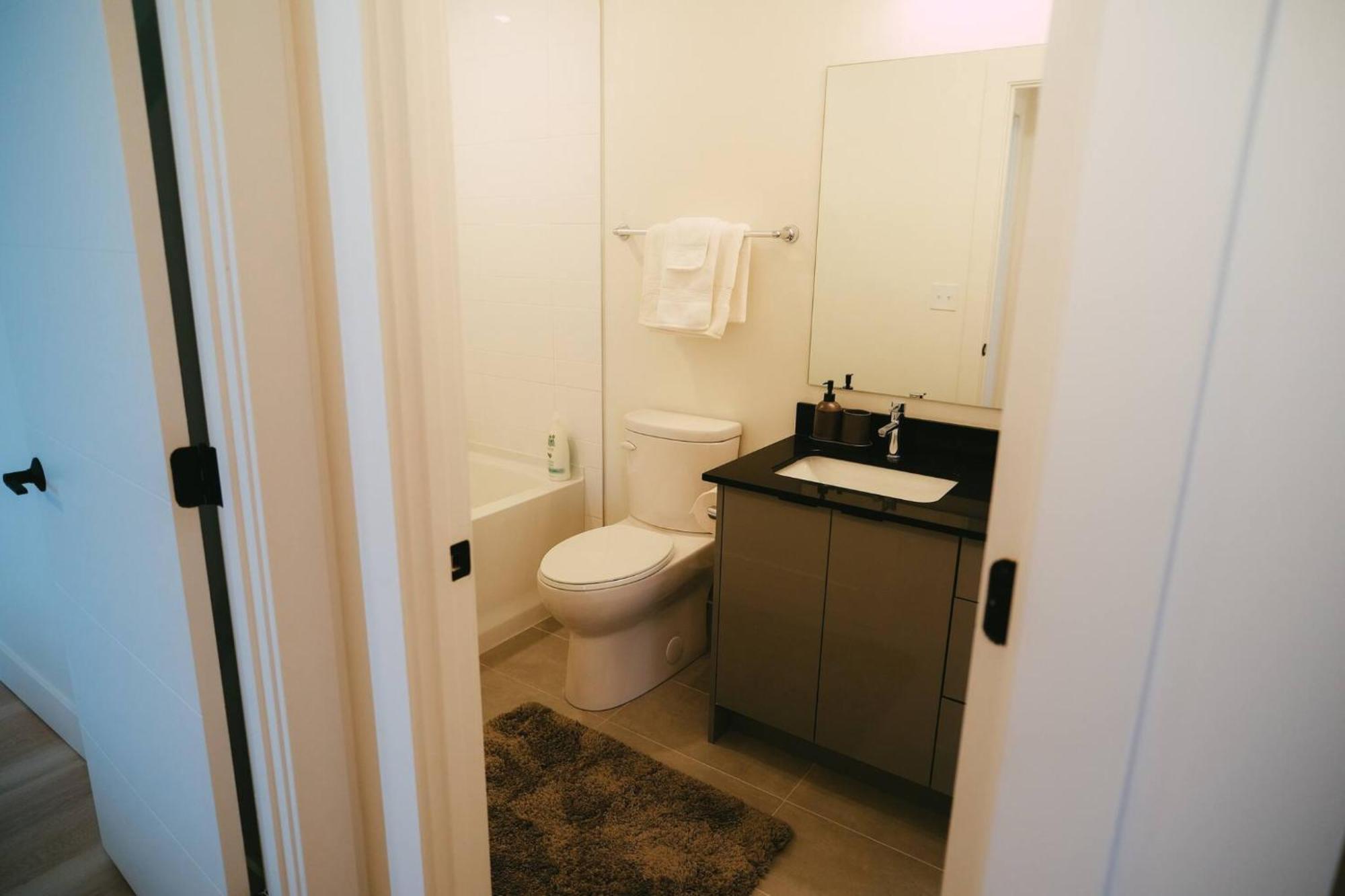 Chic Cozy Retreat - 2Br - Stunning North End Views Apartment Halifax Ngoại thất bức ảnh